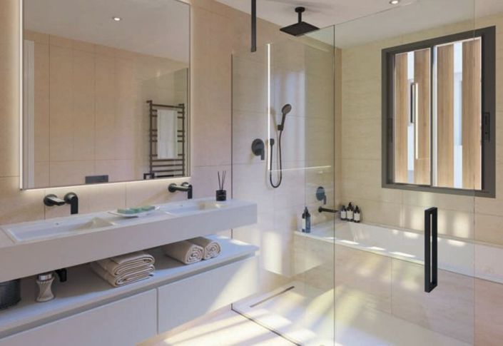 Image No.4-4 Bed Villa for sale