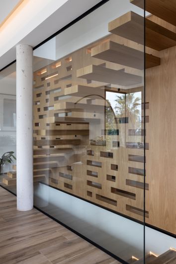 Image No.14-4 Bed House for sale