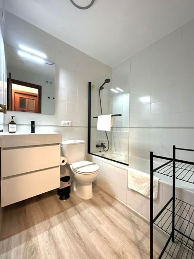 Image No.12-2 Bed Apartment for sale