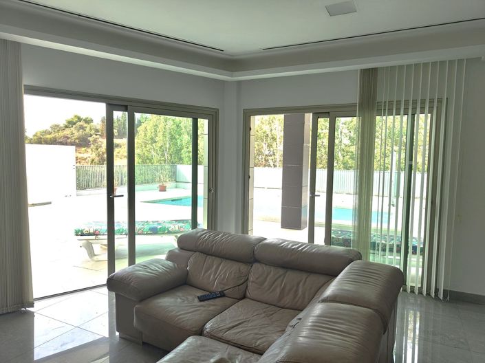 Image No.9-5 Bed Villa for sale