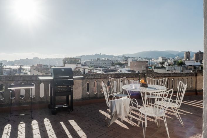 Image No.24-3 Bed Apartment for sale