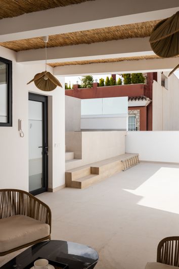 Image No.20-3 Bed Townhouse for sale