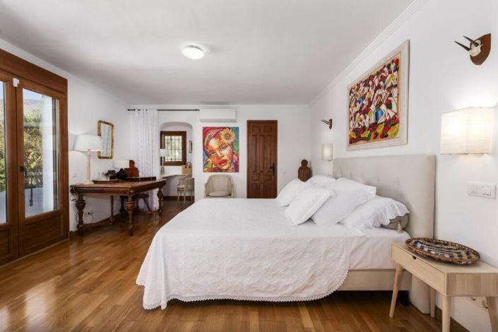 Image No.16-Country House for sale