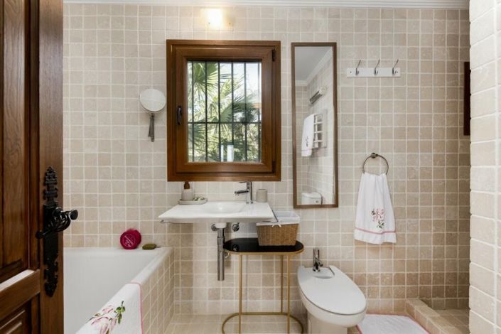 Image No.18-Country House for sale