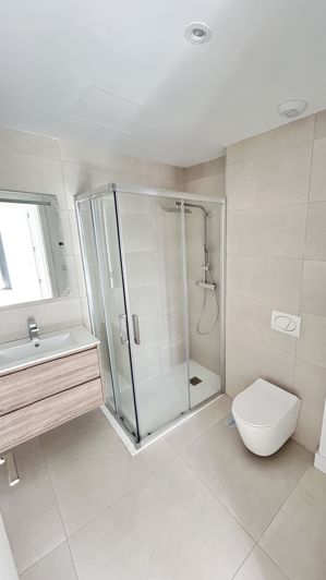 Image No.25-2 Bed Apartment for sale