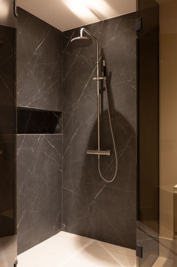 Image No.20-3 Bed Apartment for sale