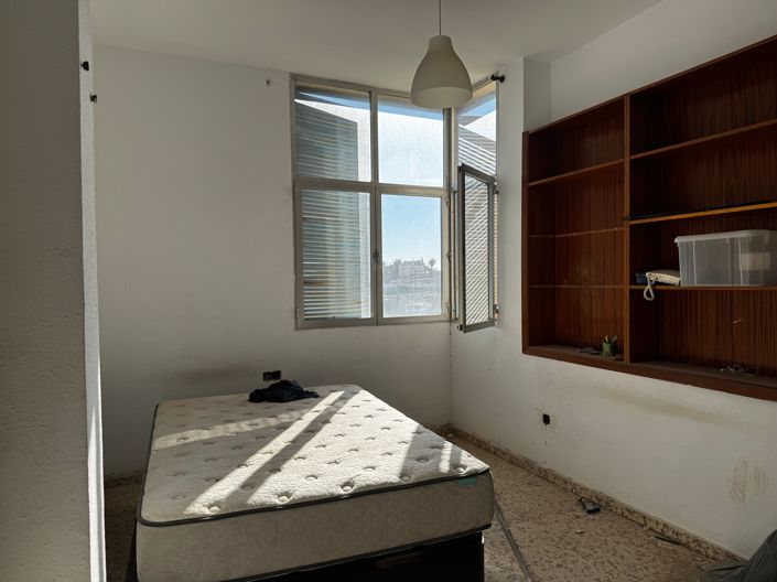 Image No.4-4 Bed Villa for sale