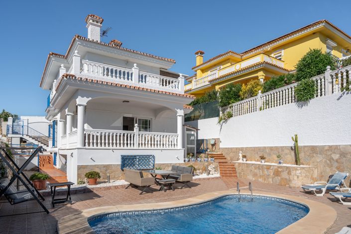 Image No.5-Villa de 5 chambres à vendre à Fuengirola