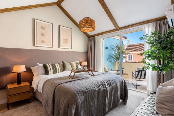 Image No.8-4 Bed Townhouse for sale