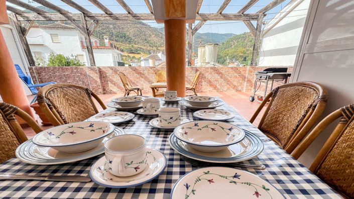 Image No.5-6 Bed Townhouse for sale