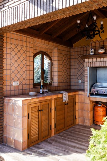 Image No.14-5 Bed House for sale