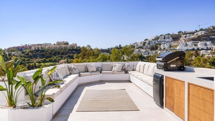 Image No.28-3 Bed Townhouse for sale