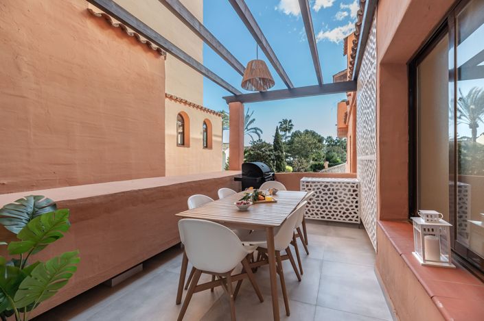 Image No.29-5 Bed Apartment for sale