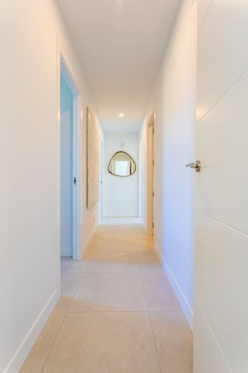 Image No.18-2 Bed Apartment for sale