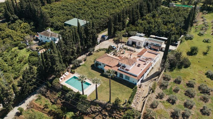 Image No.3-7 Bed Villa for sale