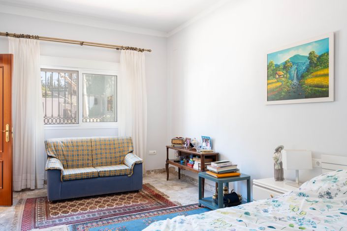 Image No.21-7 Bed Villa for sale