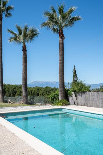 Image No.8-7 Bed Villa for sale