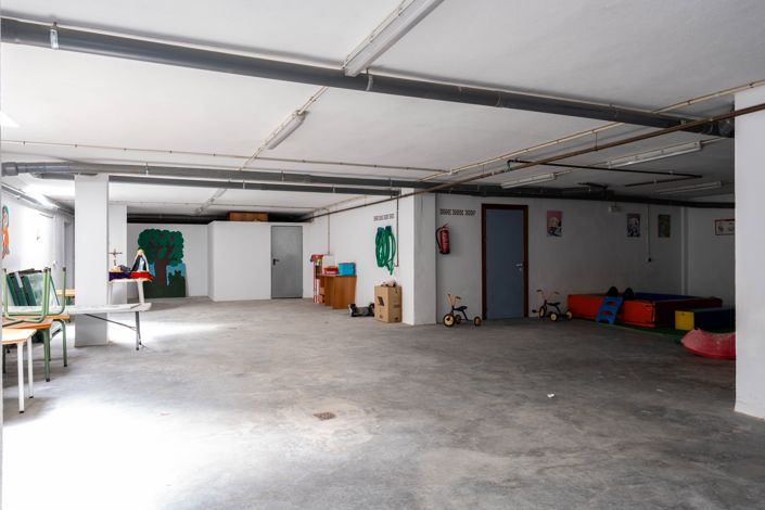 Image No.30-Commercial for sale