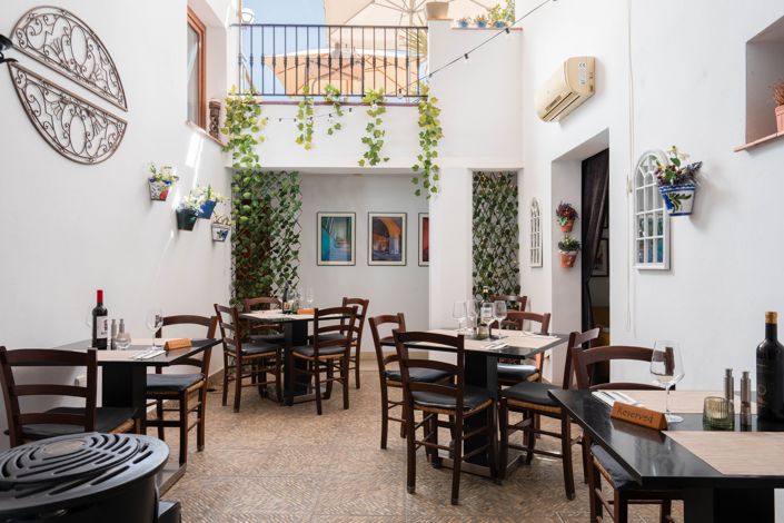 Image No.9-10 Bed Hotel for sale