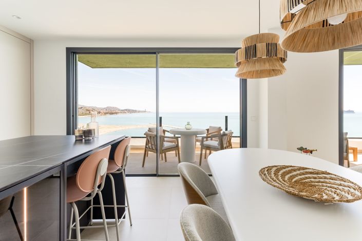 Image No.14-3 Bed Apartment for sale