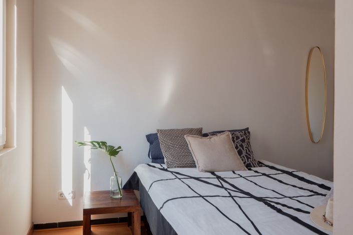 Image No.19-2 Bed Apartment for sale