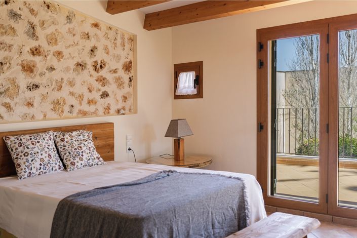 Image No.19-2 Bed House for sale