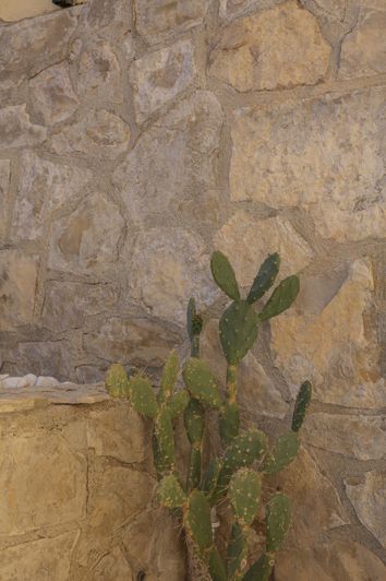 Image No.20-2 Bed Apartment for sale