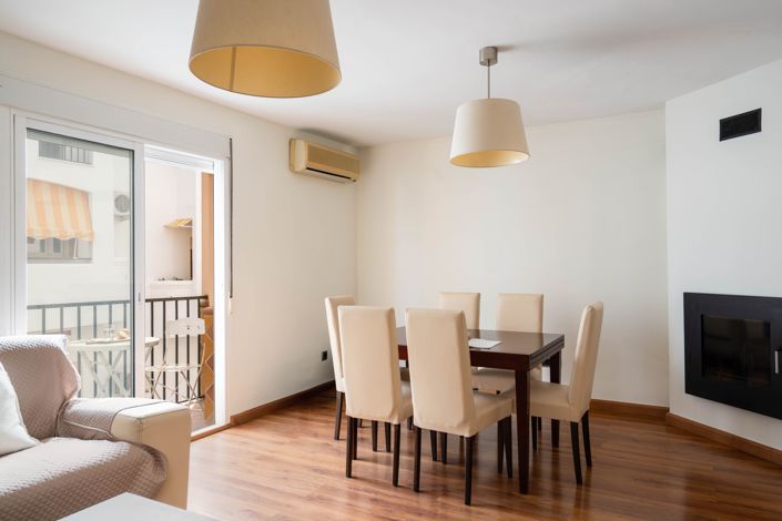 Image No.4-2 Bed Townhouse for sale