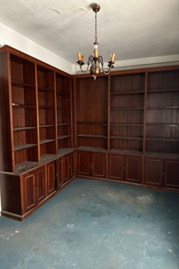 Image No.9-4 Bed Apartment for sale