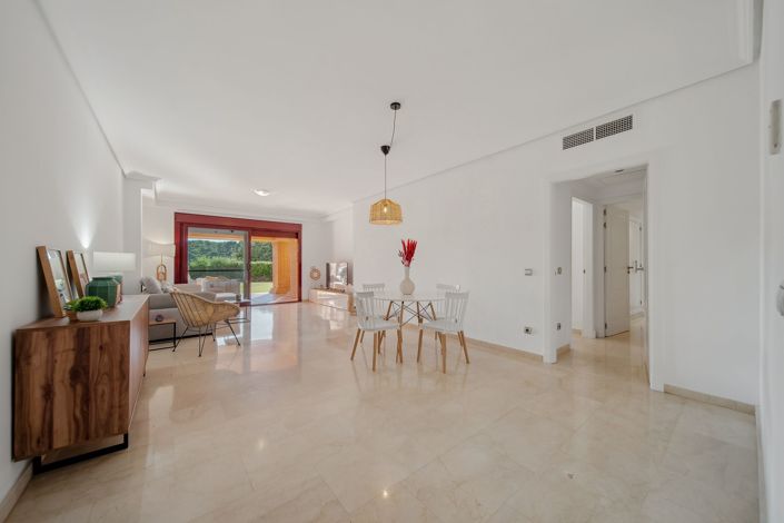 Image No.10-Appartement de 2 chambres à vendre à Casares