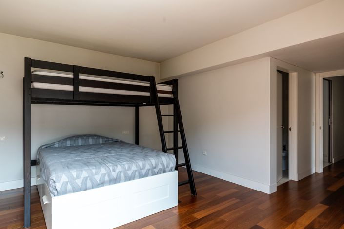 Image No.17-4 Bed Villa for sale