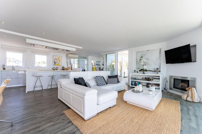 Image No.6-2 Bed Penthouse for sale