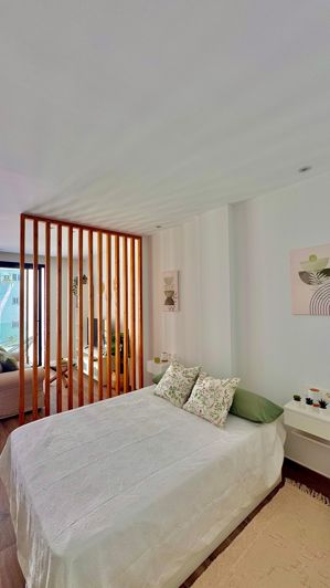 Image No.9-Studio for sale