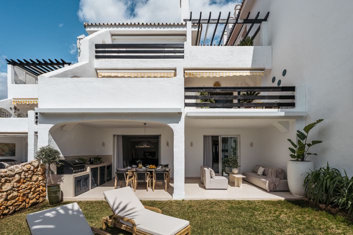 Image No.18-3 Bed Apartment for sale