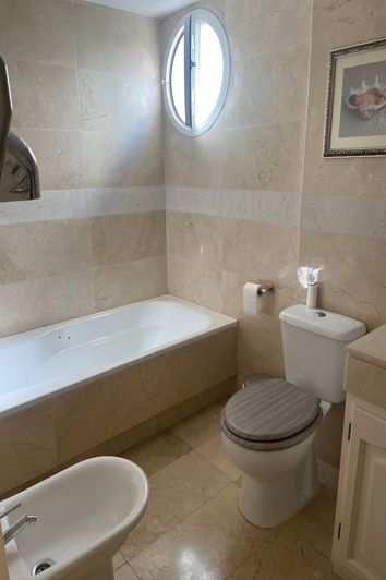 Image No.13-3 Bed Apartment for sale