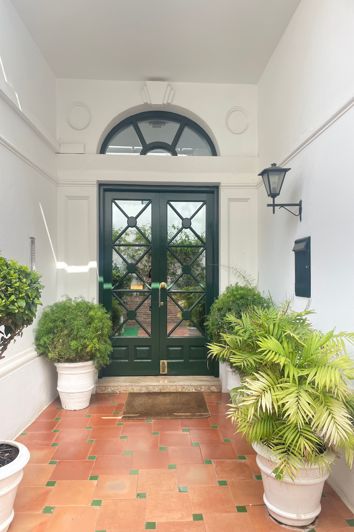 Image No.3-3 Bed Apartment for sale