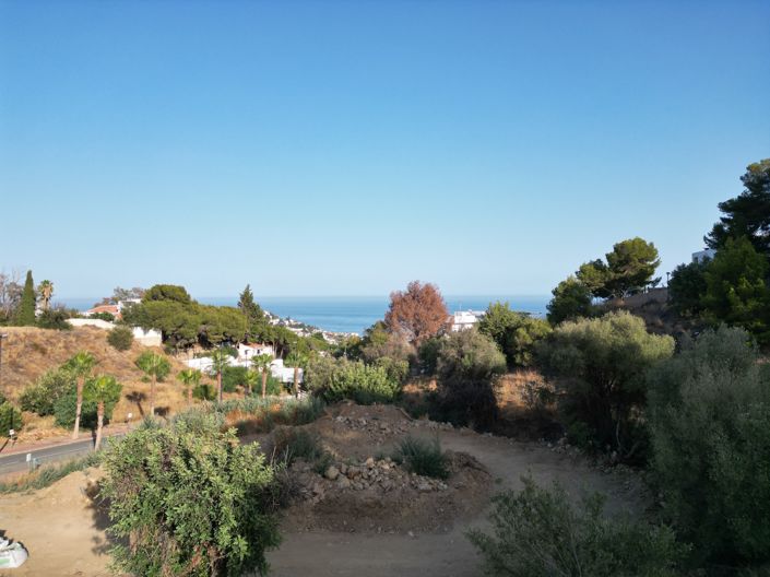 Image No.11-4 Bed Plot for sale