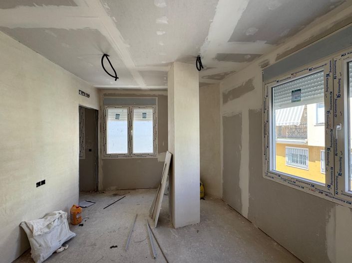 Image No.8-Townhouse for sale