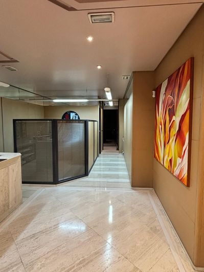 Image No.2-Commercial à vendre à Madrid