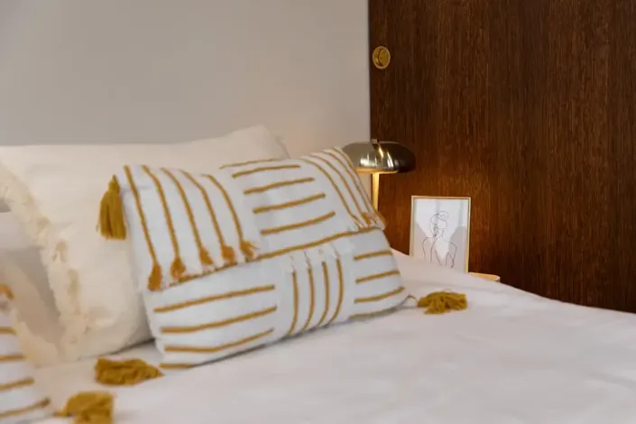 Image No.21-2 Bed Townhouse for sale