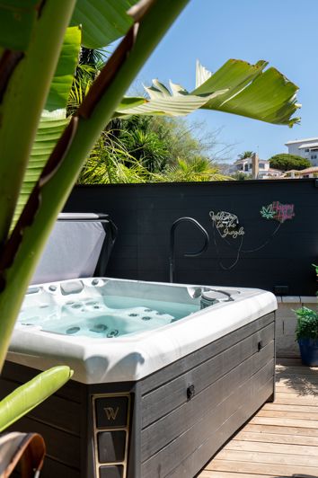 Image No.28-2 Bed House for sale