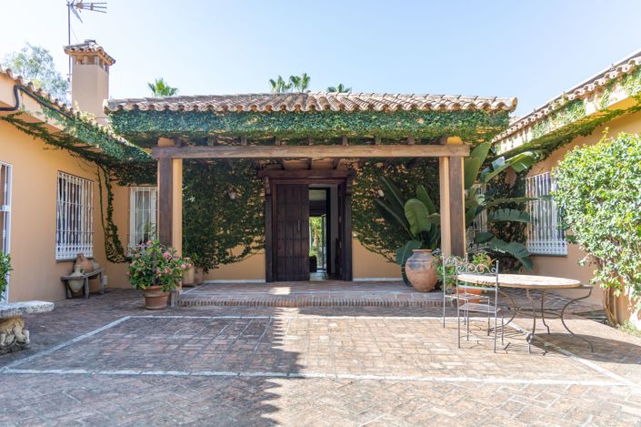 Image No.5-Villa de 4 chambres à vendre à Marbella