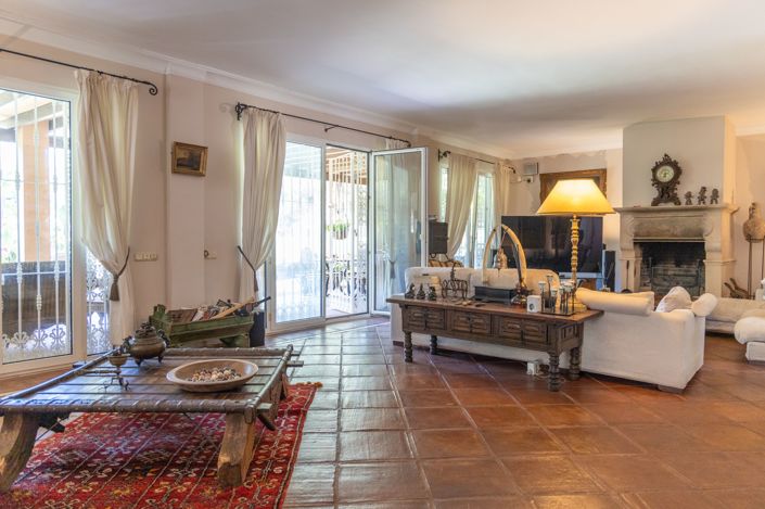 Image No.8-4 Bed Villa for sale