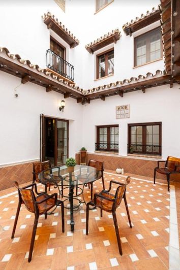 Image No.29-5 Bed House for sale