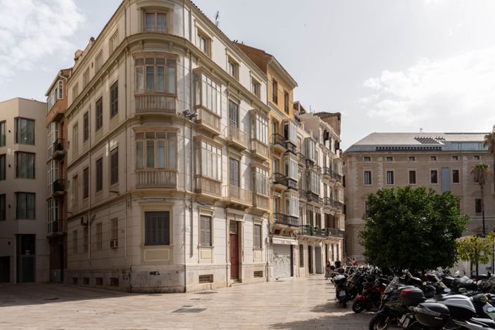 Image No.25-2 Bed Apartment for sale