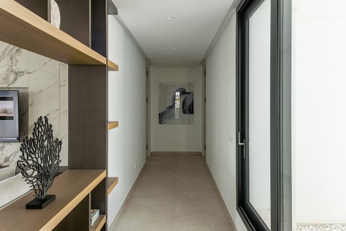 Image No.17-4 Bed Villa for sale