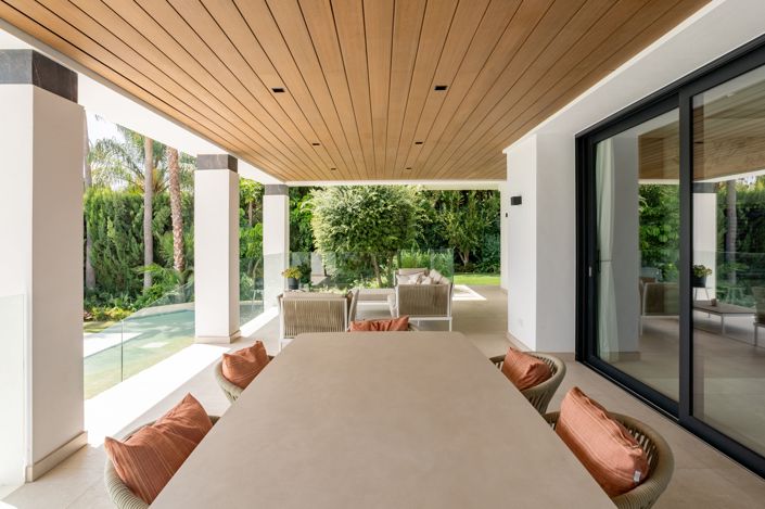 Image No.4-4 Bed Villa for sale