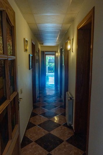 Image No.8-4 Bed Villa for sale