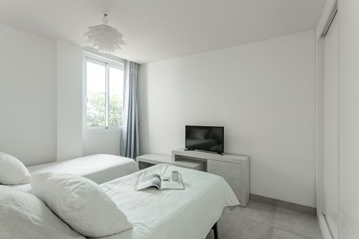 Image No.17-3 Bed Apartment for sale