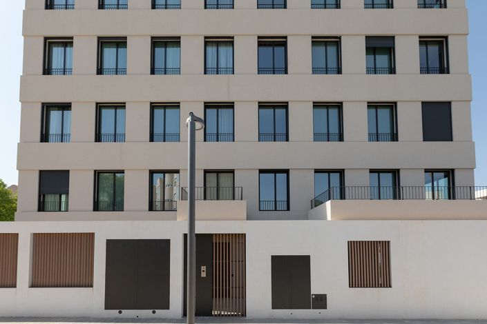 Image No.25-2 Bed Apartment for sale